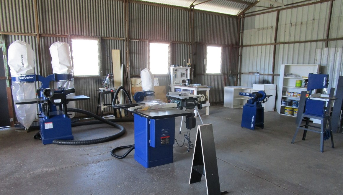 Mackay Men's Shed - Setting the new machines in place